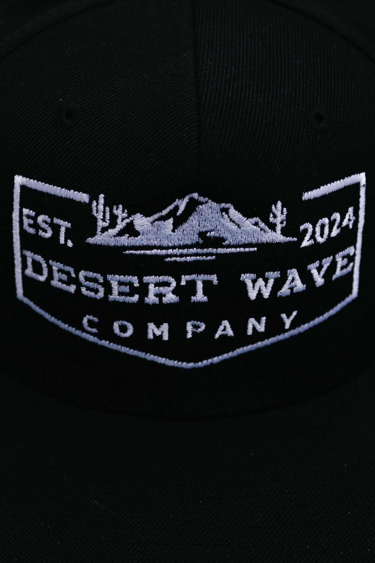 Desert Wave Black Hat